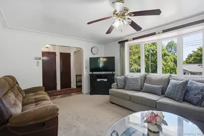 351 Grandview Boulevard, Yonkers, NY 10710 - Photo 3