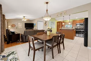 26 Campus Dr, Farmingville, NY 11738 - Photo 5