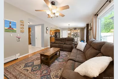 26 Campus Drive, Farmingville, NY 11738 - Photo 7