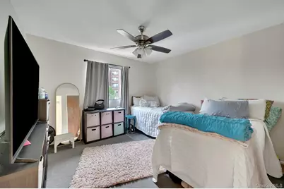 309 Pelham Road, New Rochelle, NY 10805 - Photo 29
