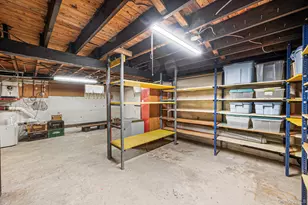 [Address not provided], Lindenhurst, NY 11757 - Photo 27