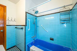 [Address not provided], Lindenhurst, NY 11757 - Photo 17