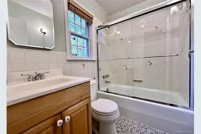 12 Ervilla Drive, Larchmont, NY 10538 - Photo 23