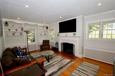 18 Cedar Drive, Huntington, NY 11743 - Photo 3