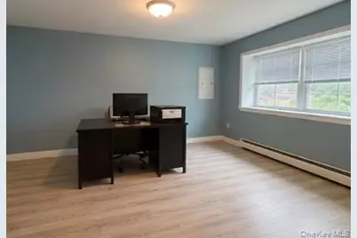 424 Bellevue Avenue, Yonkers, NY 10703 - Photo 11