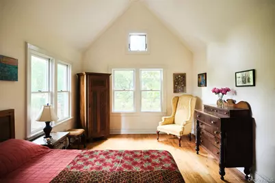 28 S Parsonage Street, Rhinebeck, NY 12572 - Photo 5