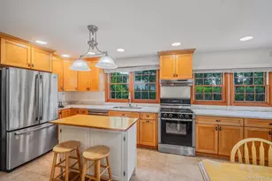 75 Champlin Ave, Bellport, NY 11713 - Photo 15