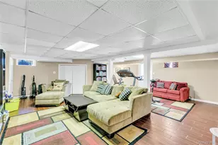 2 Eton Ct, Plainview, NY 11803 - Photo 27