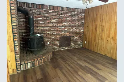 415 Clubhouse Court, Coram, NY 11727 - Photo 9