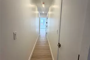 3105 Roberts Ave, Bronx, NY 10461 - Photo 7