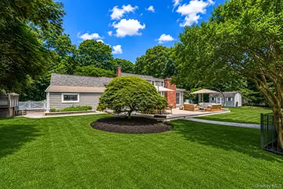 30 Landing Meadow Road, Smithtown, NY 11787 - Photo 43