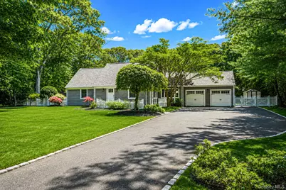 30 Landing Meadow Road, Smithtown, NY 11787 - Photo 3