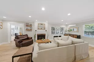 30 Landing Meadow Rd, Smithtown, NY 11787 - Photo 5