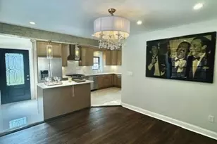 191 Brixton Rd S, Garden City, NY 11530 - Photo 15