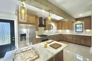 191 Brixton Rd S, Garden City, NY 11530 - Photo 11