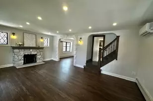 191 Brixton Rd S, Garden City, NY 11530 - Photo 5