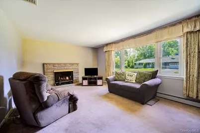 26 Russell Road, Wappingers Falls, NY 12590 - Photo 7