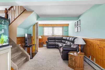 11 Damin Drive, Farmingdale, NY 11735 - Photo 17