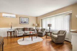 11 Damin Dr, Farmingdale, NY 11735 - Photo 3