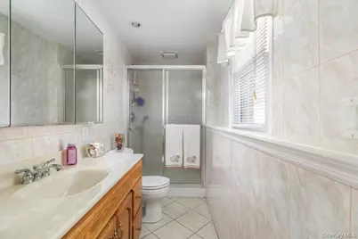 11 Damin Drive, Farmingdale, NY 11735 - Photo 19