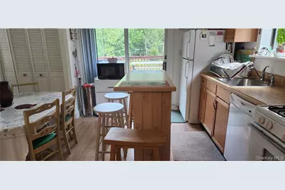 32 Brookside Drive, Woodbourne, NY 12788 - Photo 19