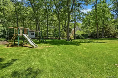 21 Tallmadge Trail, Miller Place, NY 11764 - Photo 29