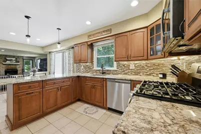21 Tallmadge Trail, Miller Place, NY 11764 - Photo 13