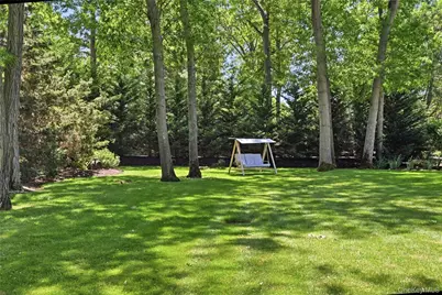 21 Tallmadge Trail, Miller Place, NY 11764 - Photo 3