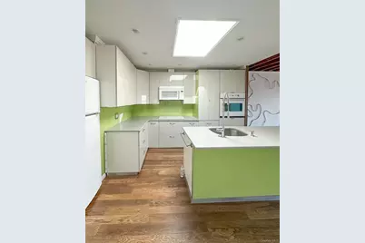 310 Delaware Avenue, New York, NY 10305 - Photo 3
