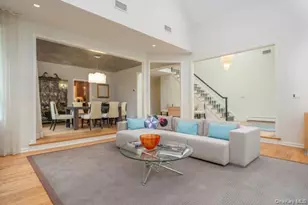19 W Gate Rd, Suffern, NY 10901 - Photo 15
