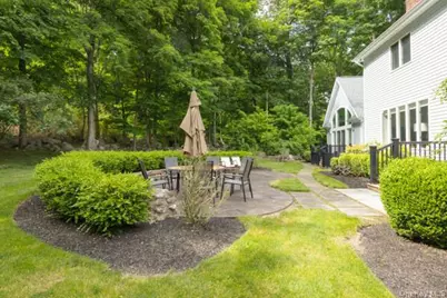 19 W Gate Road, Suffern, NY 10901 - Photo 5