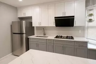 87-53 95th St, Woodhaven, NY 11421 - Photo 3