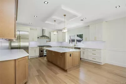 2362 Kenmore Street, East Meadow, NY 11554 - Photo 13