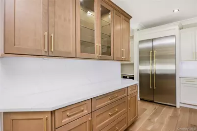 2362 Kenmore Street, East Meadow, NY 11554 - Photo 9
