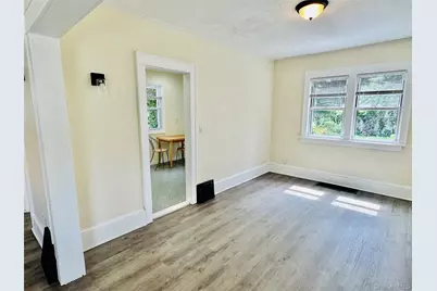 11124 170th Street, Jamaica, NY 11433 - Photo 7