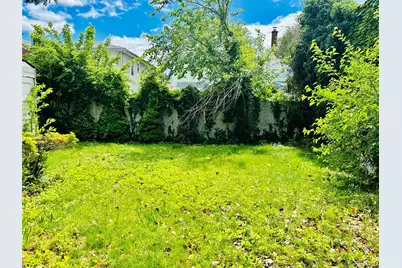 11124 170th Street, Jamaica, NY 11433 - Photo 17