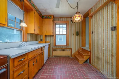 97 N Serven Street, Pearl River, NY 10965 - Photo 11