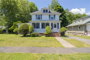 97 N Serven St, Pearl River, NY 10965 - Photo 3