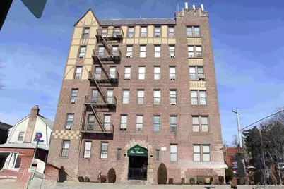 155-17 Sanford Avenue #2C, Flushing, NY 11355 - Photo 1
