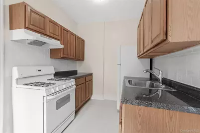 155-17 Sanford Avenue #2C, Flushing, NY 11355 - Photo 7