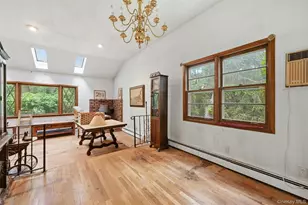 10 Lefferts Ave, East Northport, NY 11731 - Photo 9
