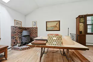10 Lefferts Ave, East Northport, NY 11731 - Photo 11