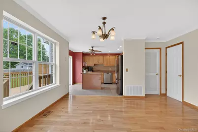 16 Woodfield Drive, Washingtonville, NY 10992 - Photo 15