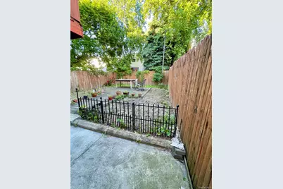 1822 Hunt Avenue, Bronx, NY 10462 - Photo 9