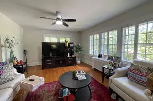 38 Gedney Park Dr, White Plains, NY 10605 - Photo 13