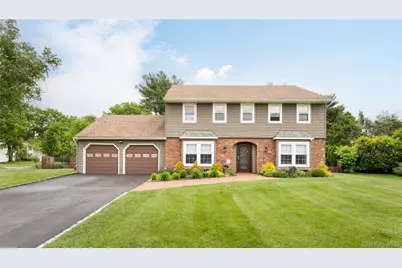 12 Annandale Road, Stony Brook, NY 11790 - Photo 1