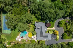 5 Coachman's Ct, Old Westbury, NY 11568 - Photo 45