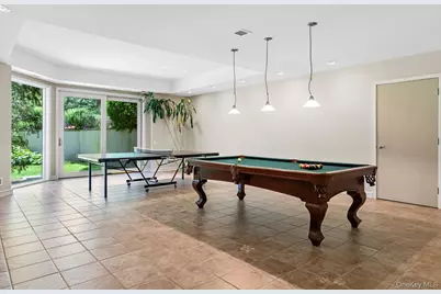 5 Coachmans Court, Old Westbury, NY 11568 - Photo 37