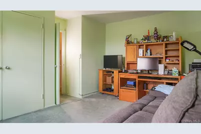 385 McLean Avenue #3B, Yonkers, NY 10705 - Photo 17