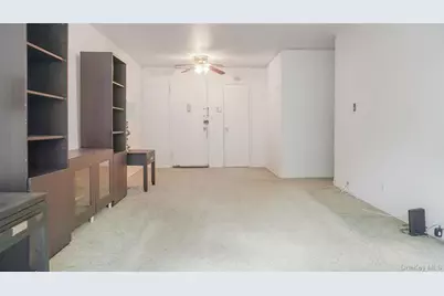 385 McLean Avenue #3B, Yonkers, NY 10705 - Photo 5